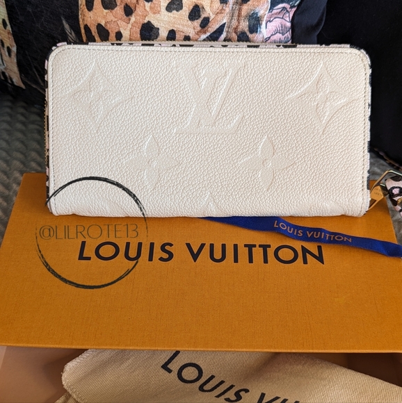 Louis Vuitton Wild At Heart Creme Empreinte Zippy - Picture 3 of 17
